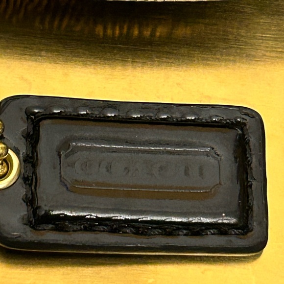 Coach Poppy Black Wristlet Approx. 6.5 x 4 - Picture 5 of 10